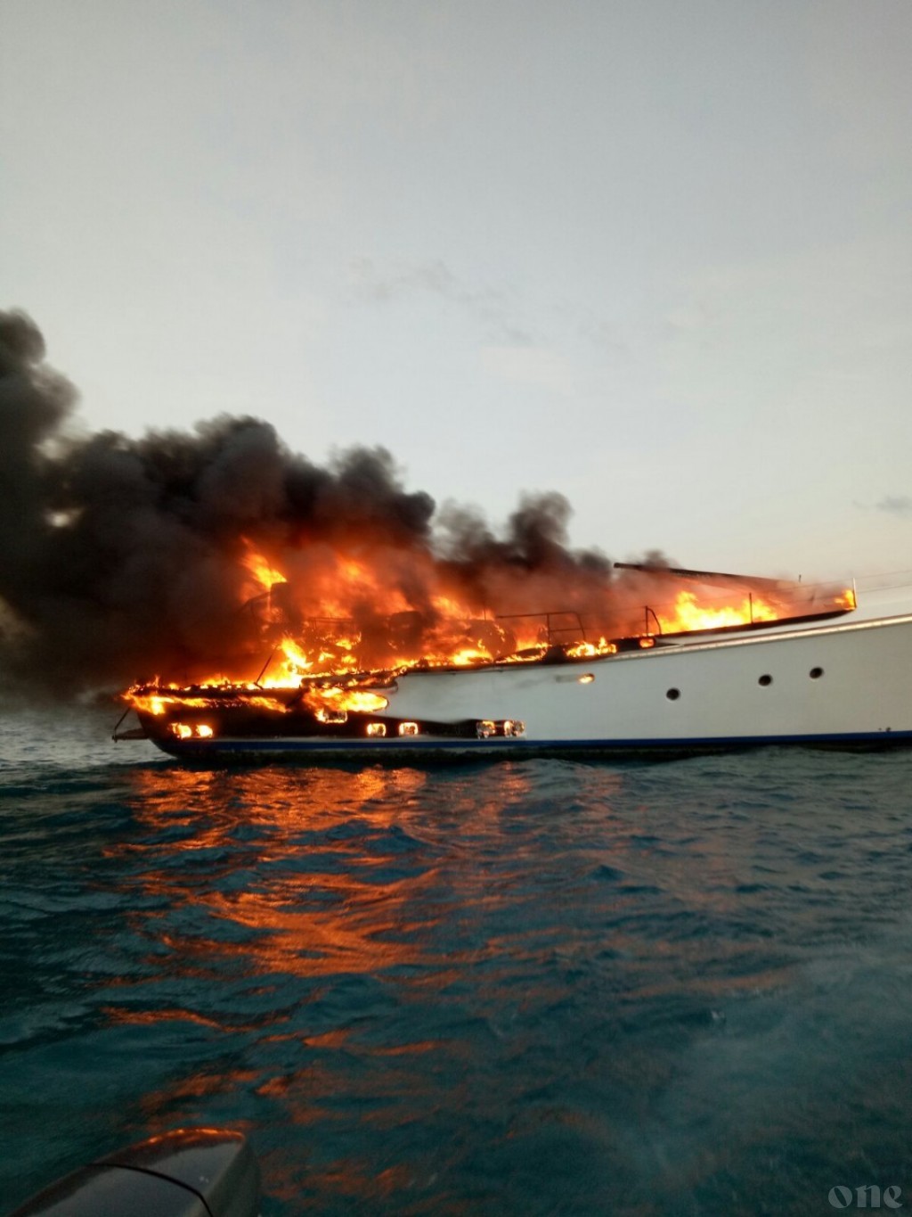 Fire on board yacht in Kuda Vilingili lagoon