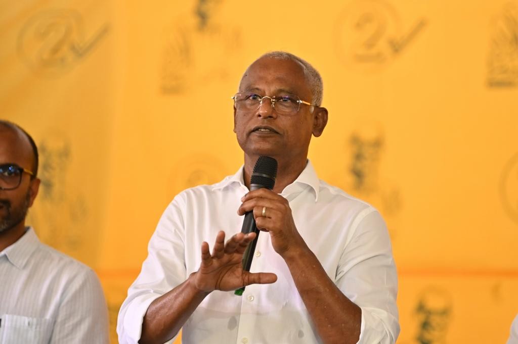 Raees dhen Thinadhoo ah vadaigannavaanee City akah badhalu kurumuge rasmiyaathah