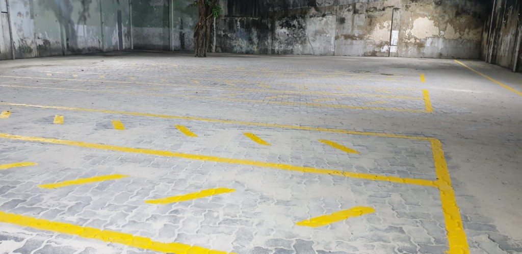Bihloorijehi geygai park kurevey goiy hamajahsaifi