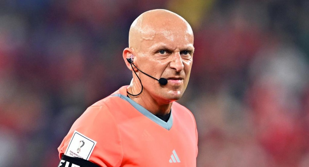 Final match ge referee akee Poland ge Marciniak