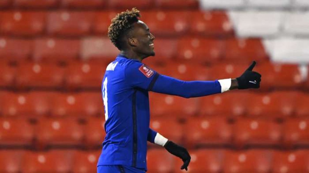 Barsley athun hoadhi hani molhaa eku Chelsea quarter ah