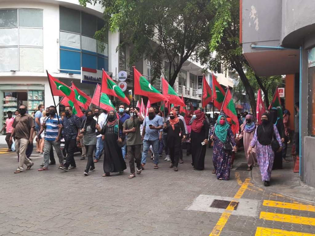 Raees Yameen minivan kurumah govaalai idhikolhun miadhuves magumahchah
