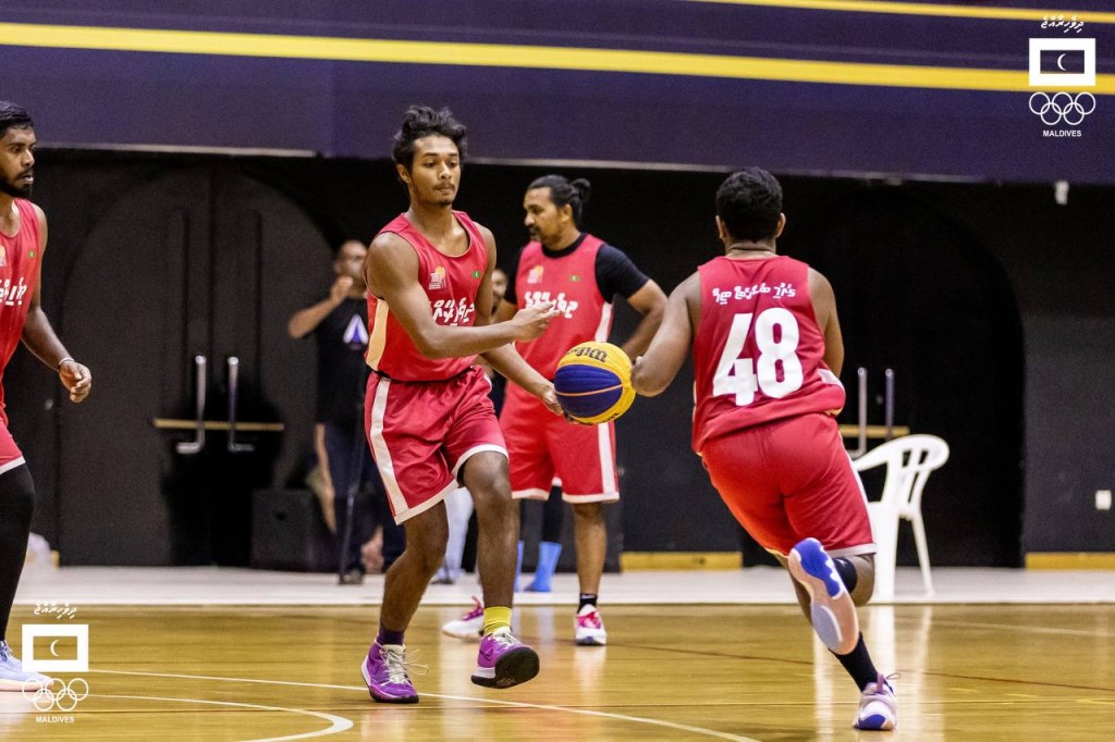 Raajjeyge basketball 3 on 3 foarigadhave, bainalaguvaamee misraabugai