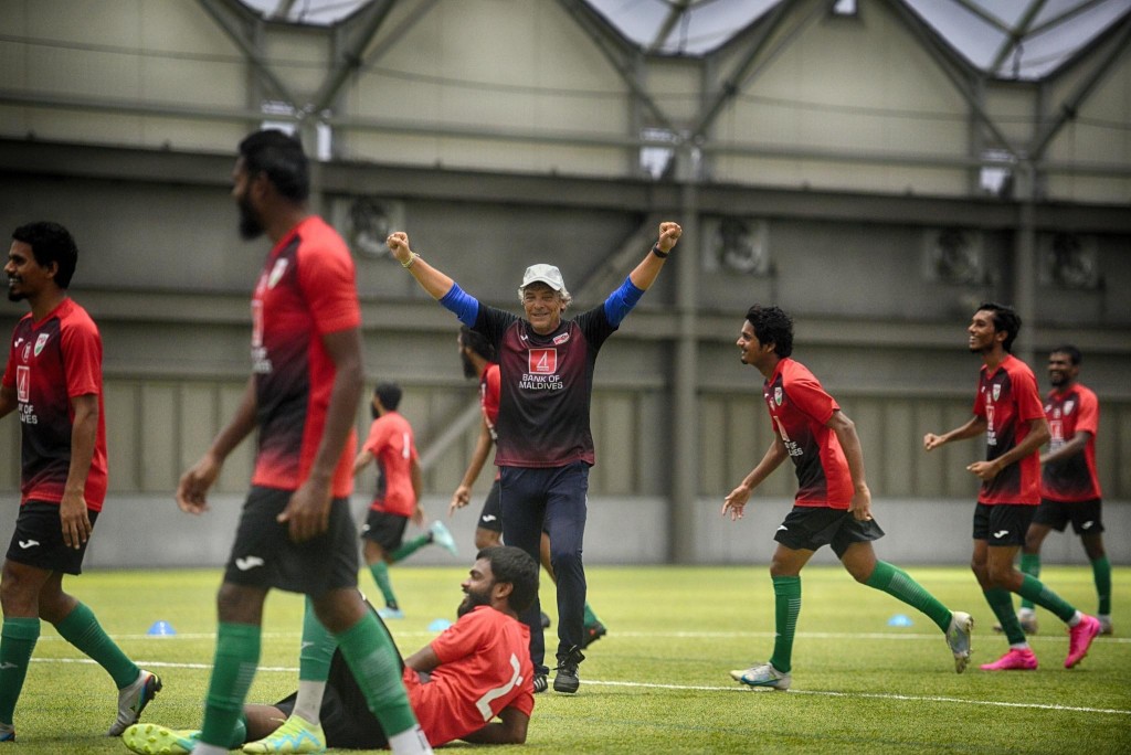 Japan gai reyvi match moosun goasvegen nukulhevunu, Bangalore ah dhaanee Lanka gai madukurumahffahu