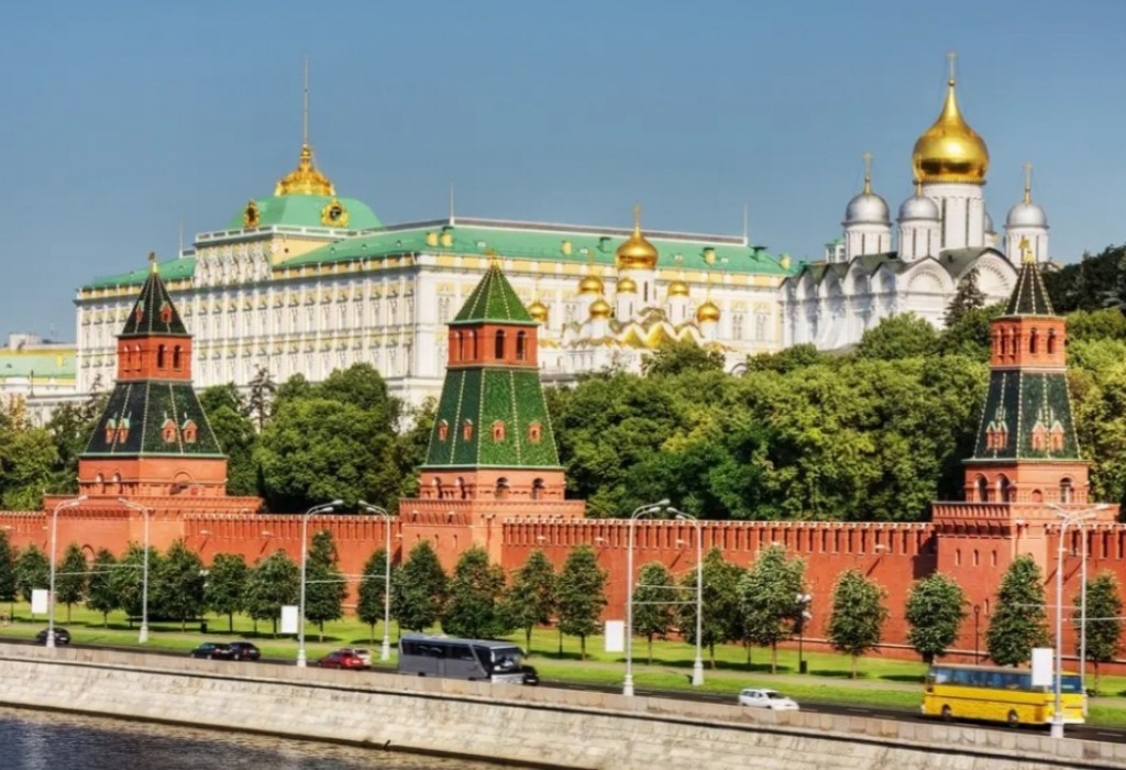 Adhuge dhuniye: Russia ge verikamuge kihllaayah Kremlin kiyunugothaai ethanuge dhauru