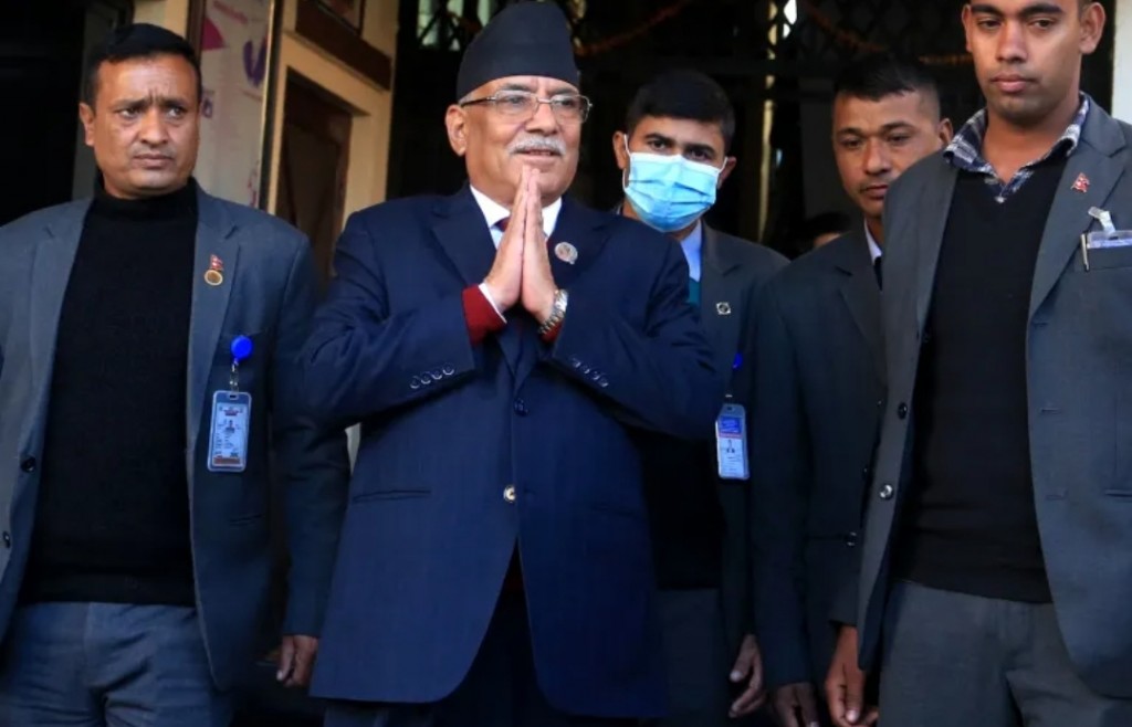 Nepal ge aa boduvazeerakee kureege communist hanguraamaveriekeve.
