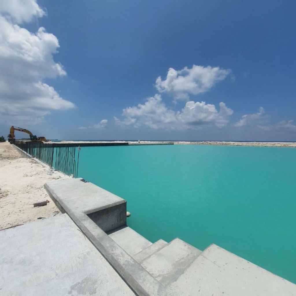 Guraidhoo bandharu mashroouge masaikaiy baarah kuriyah