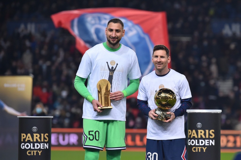 Supporter innah award thah dhakkaali match gai PSG ah point eh