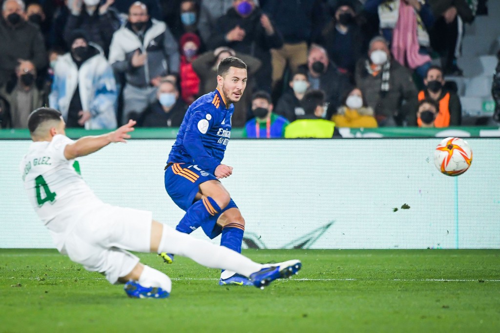 Barca kataifi, Real salaamaiyy vee Isco aai Hazard ge goal thakun