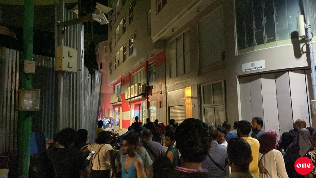 Galolhu geyehgai alifaanuge haadhisaa eh hin'gaifi