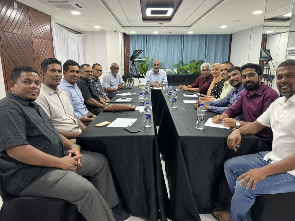 Majilis Inthihaabuge mashvaraa thakah JP ge team eh Raees aa bahdhaukuavvaifi