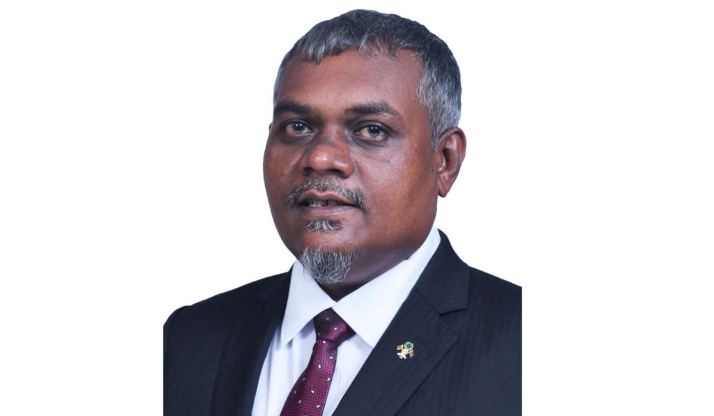 Hassan ah thuhumathukurevey jinsee furahsaaraige mahsalaigai gotheh ninmaidhinumah edhijje