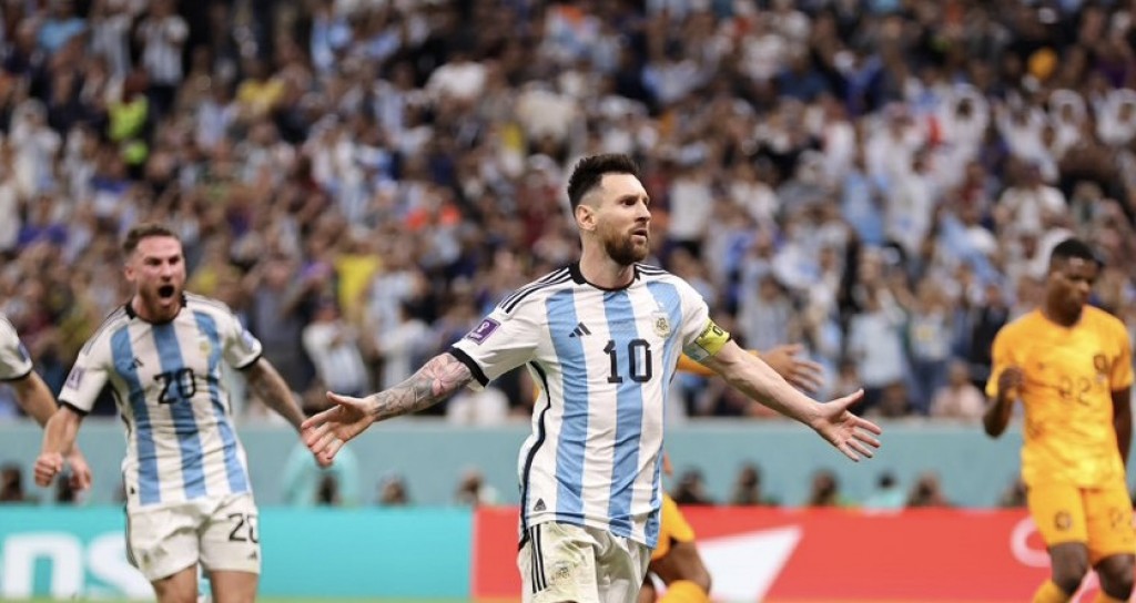 Penalty gai Netherlands katuvaalai, Messi ge Argentina semi ah