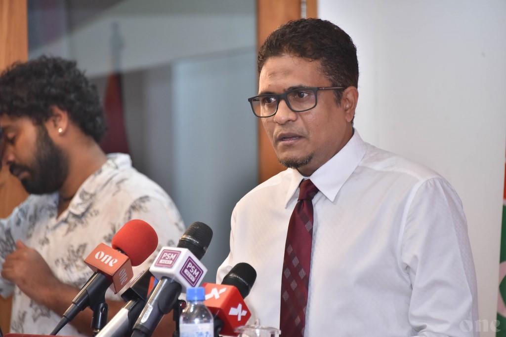 Kureege Majlis member Nihaan ge macchah kuraa 6 dhauvaage aduehumeh miadhu baavvanee