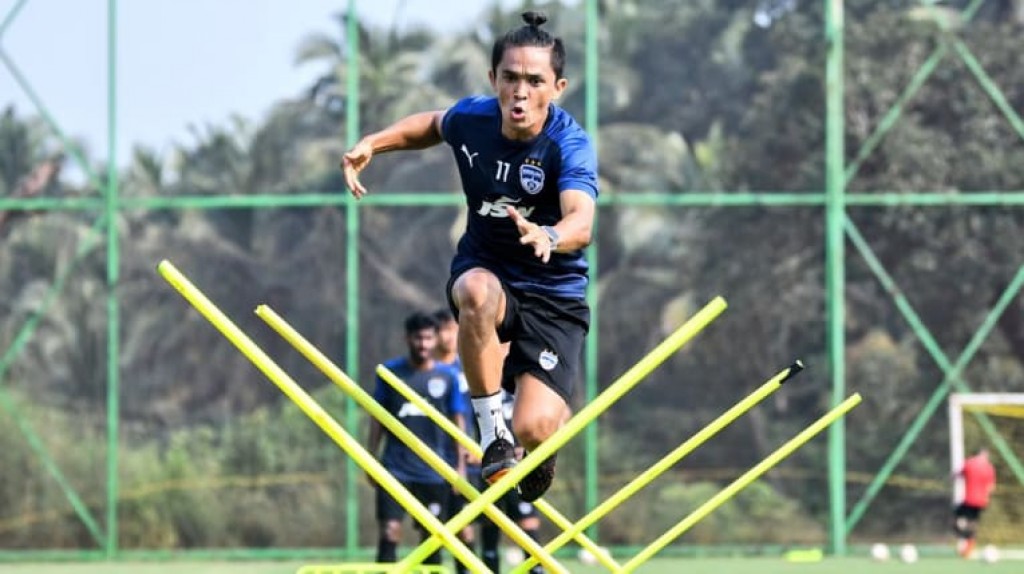 Nurakkaleh noannaane, contact eh nethi ''Bubble'' ehggai Bengaluru FC 7 mas!