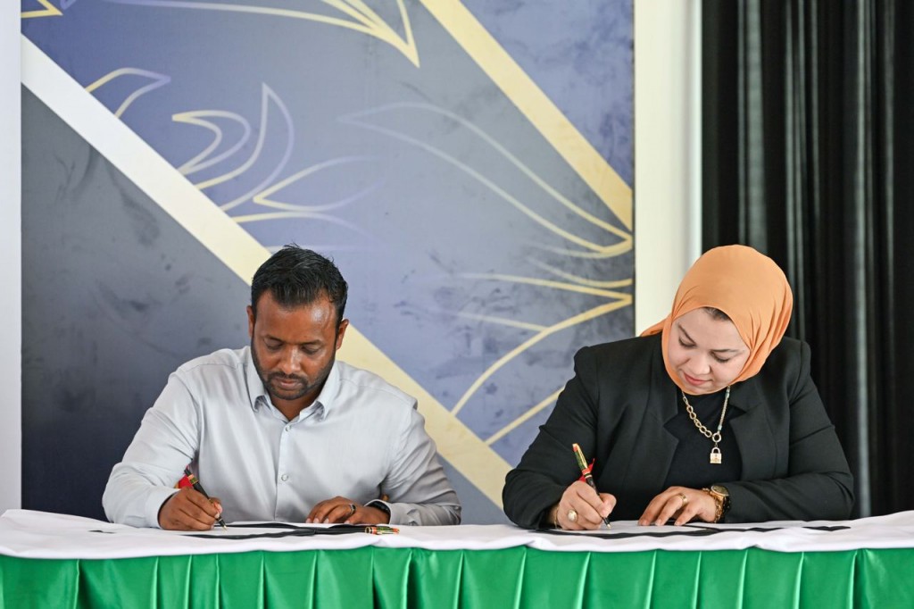 Addu bridge ge preliminary design aai survey hedhumuge massakei Misruge kunfunyakaa havaalu kohffi