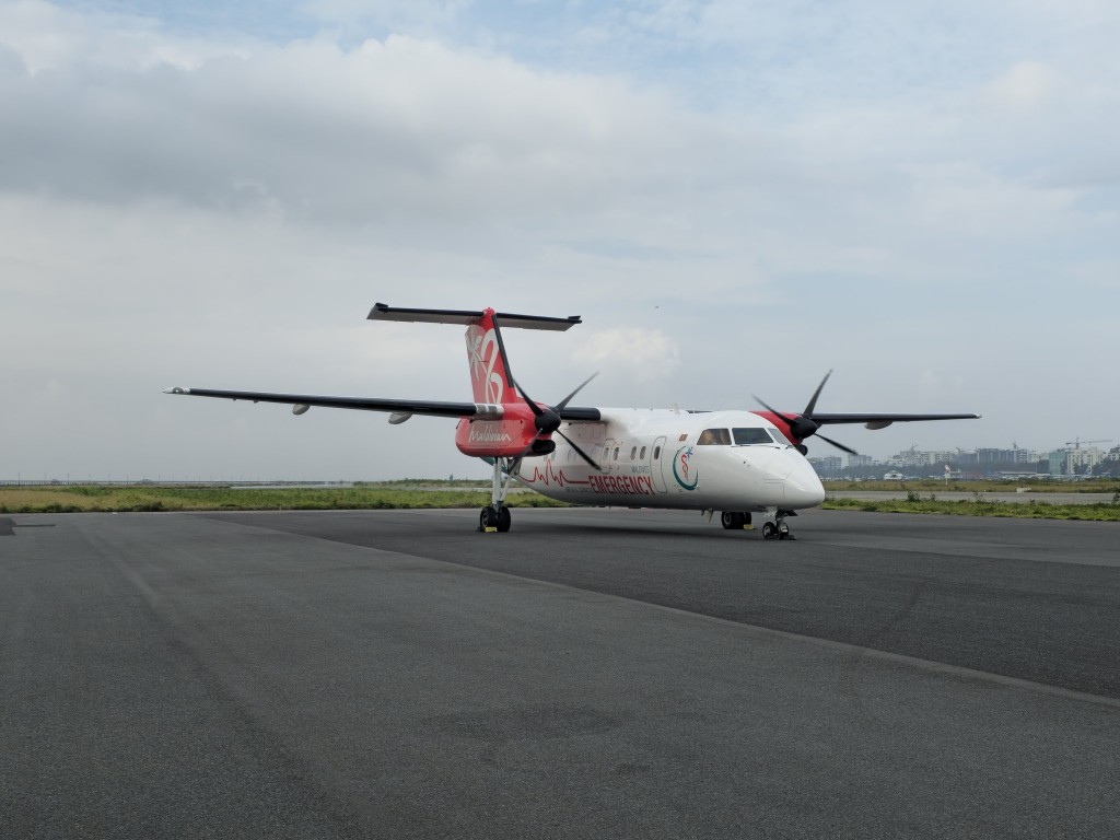 Air ambulance akee schedule dhathuru thakah beynun kuri salaamathee gothun rahkaatheri boat eh: Maldivian