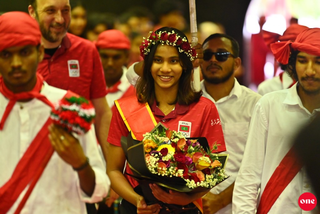 One photo: Olympics ah qualify vi dhivehi furathama athlete Dheema ah hoonu maruhabaa eh
