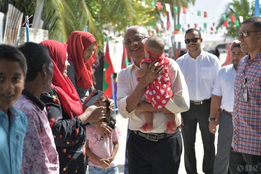 President arrives in Dhonfanu