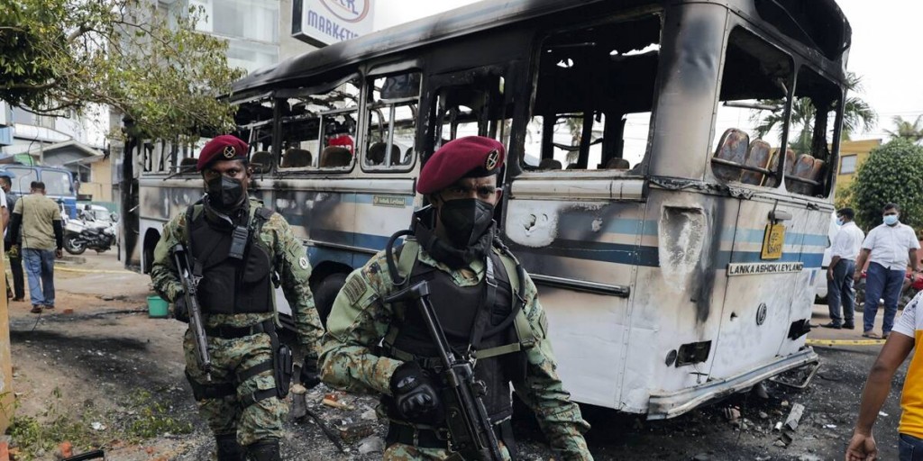 Sri Lankan troops ordered to open fire on looters and vandals as protests continue