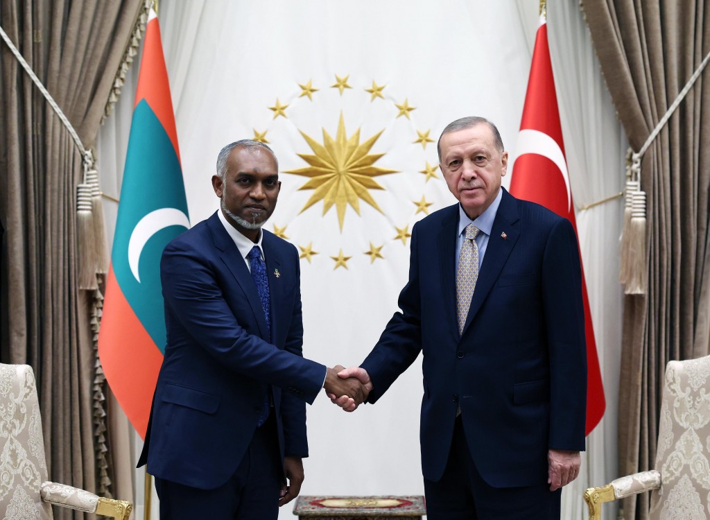 Raees Muizzu, Turkey ge Raees Erdoğan aa bahdhalu kurahvaifi