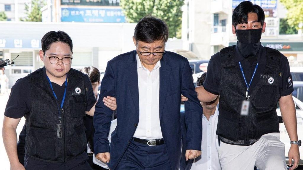 Korea ge battery factory ehgai hin'gi alifaanuge haadhisaa akaa gulhigen ethanuge veriyaa hayyaru kohffi