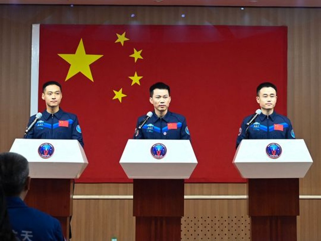 China in miadhu 3 meehun javvah fonuvaalanee