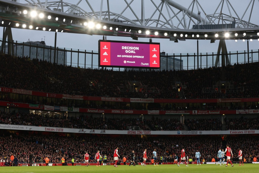 Arsenal adhi Brighton match gai VAR beynunkurumugai goas hedhunu kamah ebbasvejje