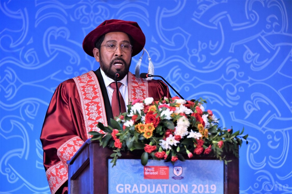 Gaumu tharagee vaan beynun nama meehun binaa kuran kuraa heydha ithuru kuran jehey: Qasim