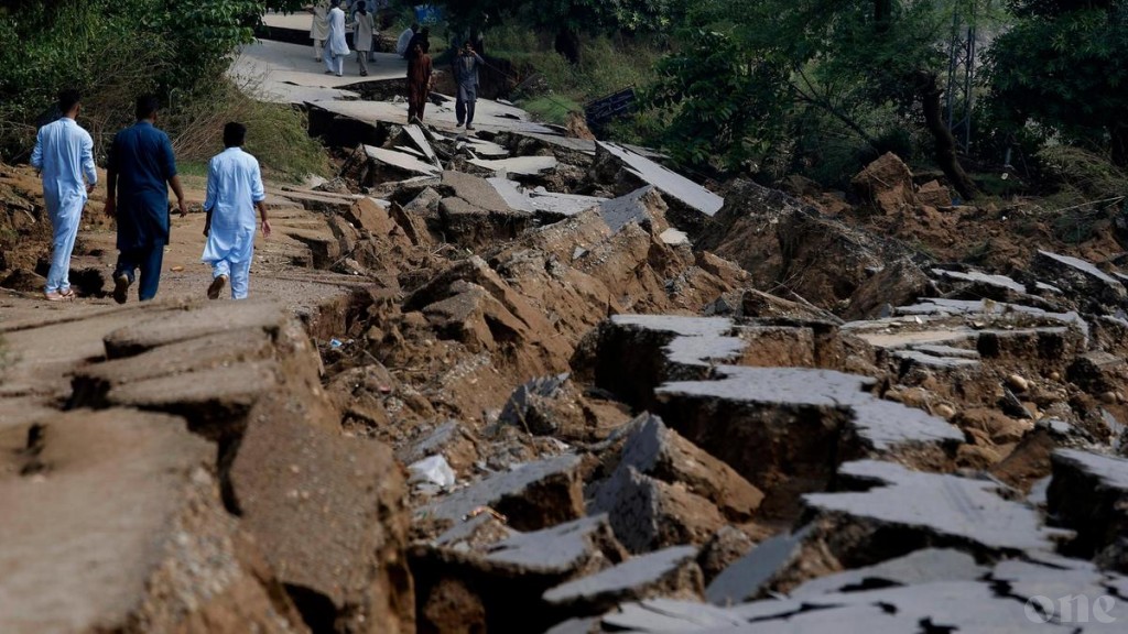 Minister Shahid sends message of condolence following devastating Earthquake in Pakistan