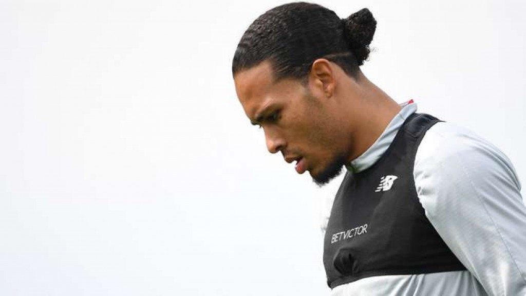 Van Dijk ge ligament operation kaamiyaabu