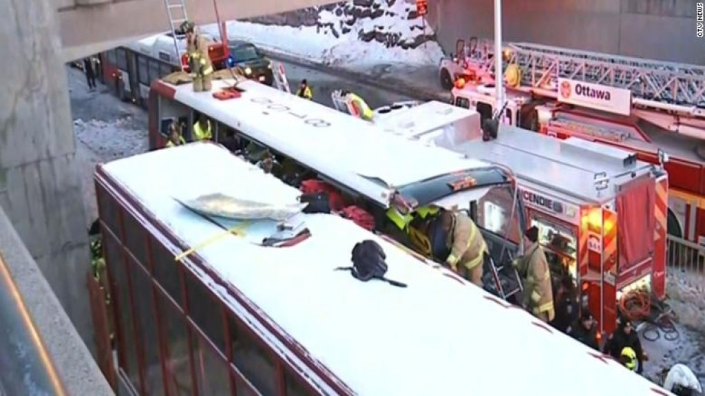 Three dead- multiple injured at Ottawa bus crash