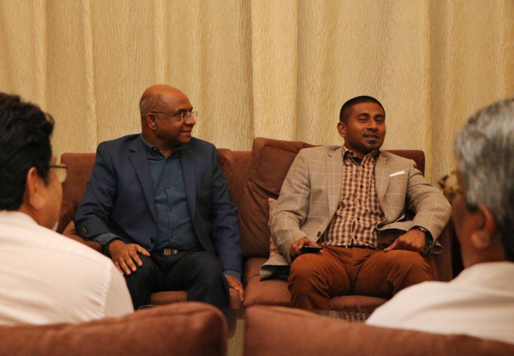 Shahid and Mahloof departs to Seychelles to seek support for Maldives’ bid to host IOIG 2023