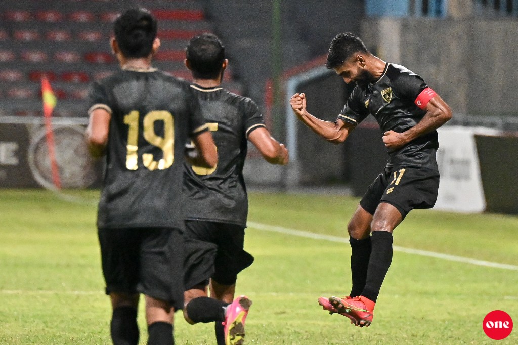 Eagles in fahathun arai Buru balikoffi