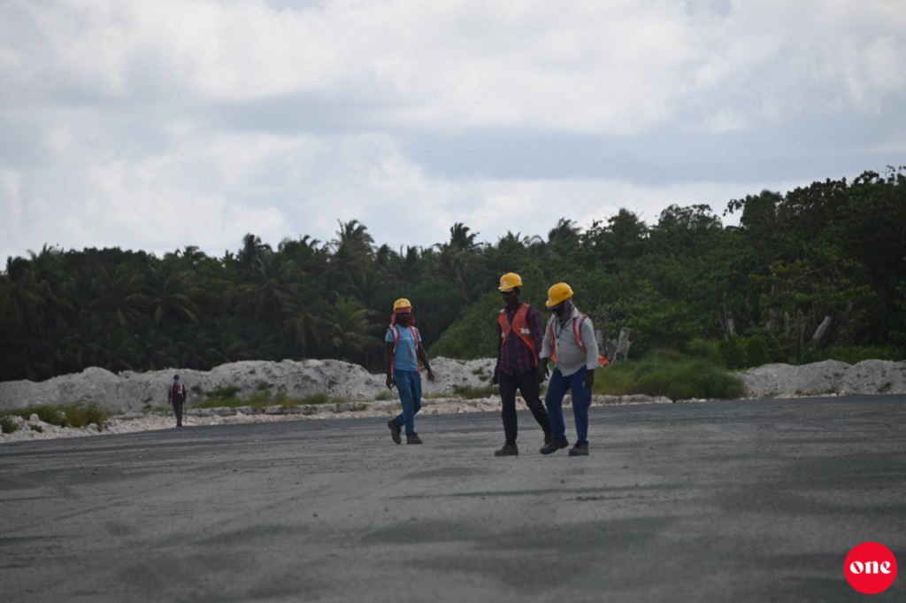 Hanimaadhoo Airport gai maaraamaaree hingi muvazzafaku hayyaru koffi
