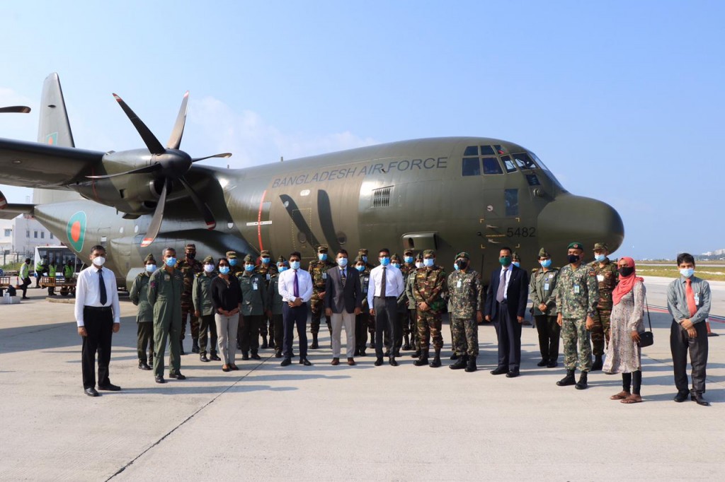 Vaccine campaign ah eheetherivumah Bangladesh ge medical team eh Raajje athuvejje
