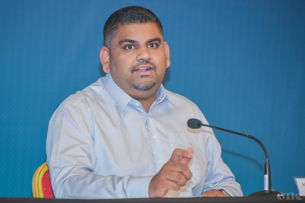 Siyaasee muvazzafunnah sarukaaraa dhekolhah hiyaalu faalhu nukurevey usoolah amalukuran feshee 2012 gai