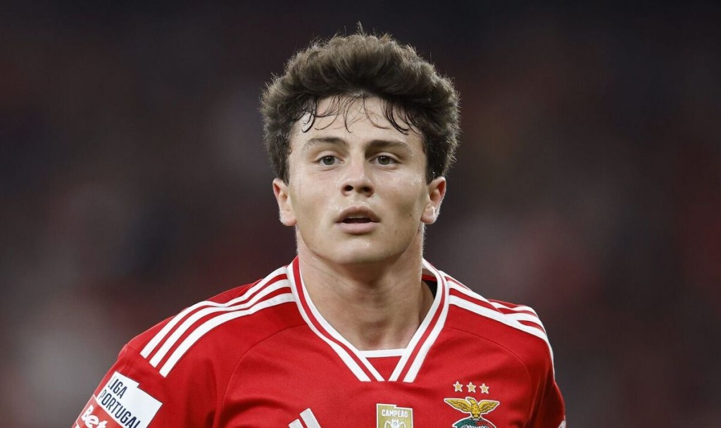 Benfica ge zuvaan thari Neves hoadhan United in 100 million pound hushahalhanee!