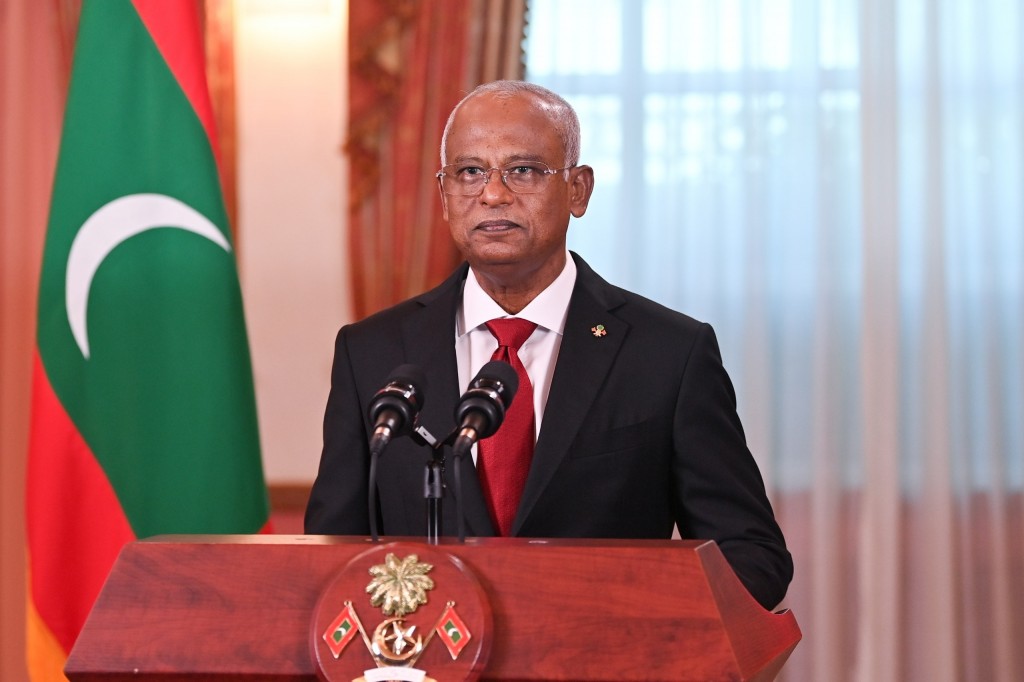 2024 ge budget gai dhaulathuge hurihaa muvazzafunge musaara bodu kuran vaanee himanaafai: Raees