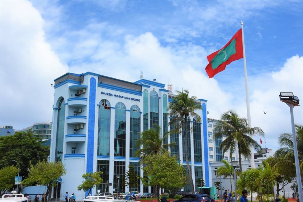 Firihenaku barahanaa koh blackmail kuri kamah thuhumathuvaa meehun dhookollaifi