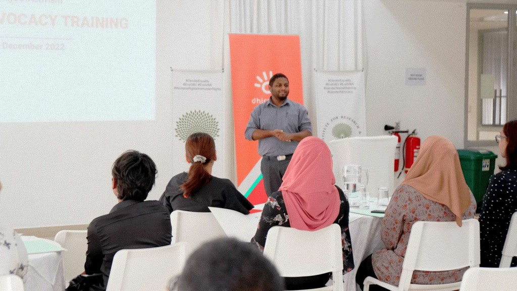 Dhiraagaai Hope For Women gulhigen geveshi aniyaa aai mintheege gothun dhevey aniyaa huttuvan workshop eh