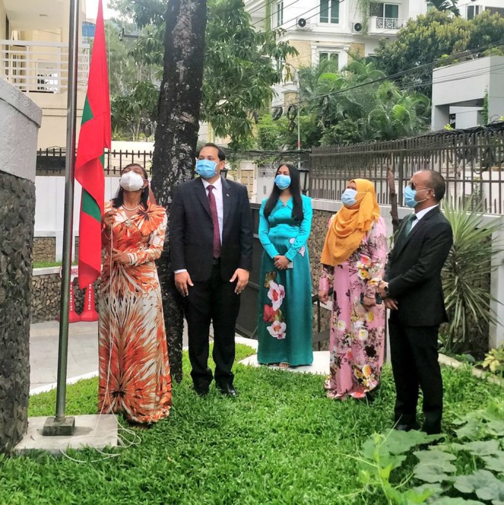 Minivan dhuvahuge dhidha negumuge rasmiyyaathu Raajje in beyrugai huri diplomatic mission thakugai baavvaifi