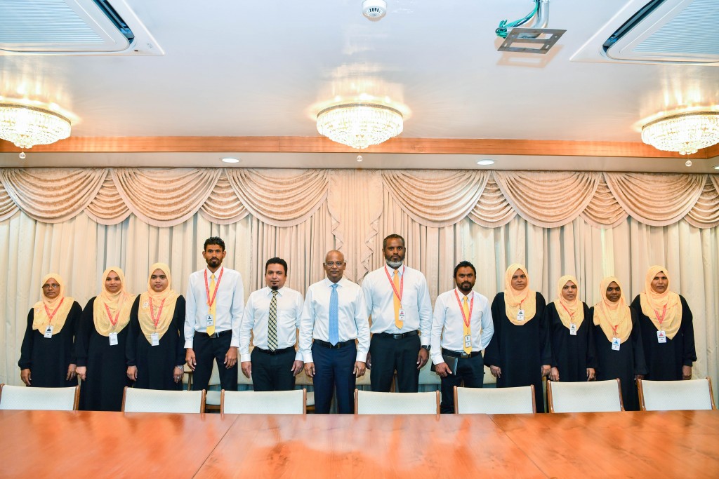 MDP ge vaudhu: council thakah dhey grant ithuru koh, sarahadhee community bank gaaimu kuran eheevun