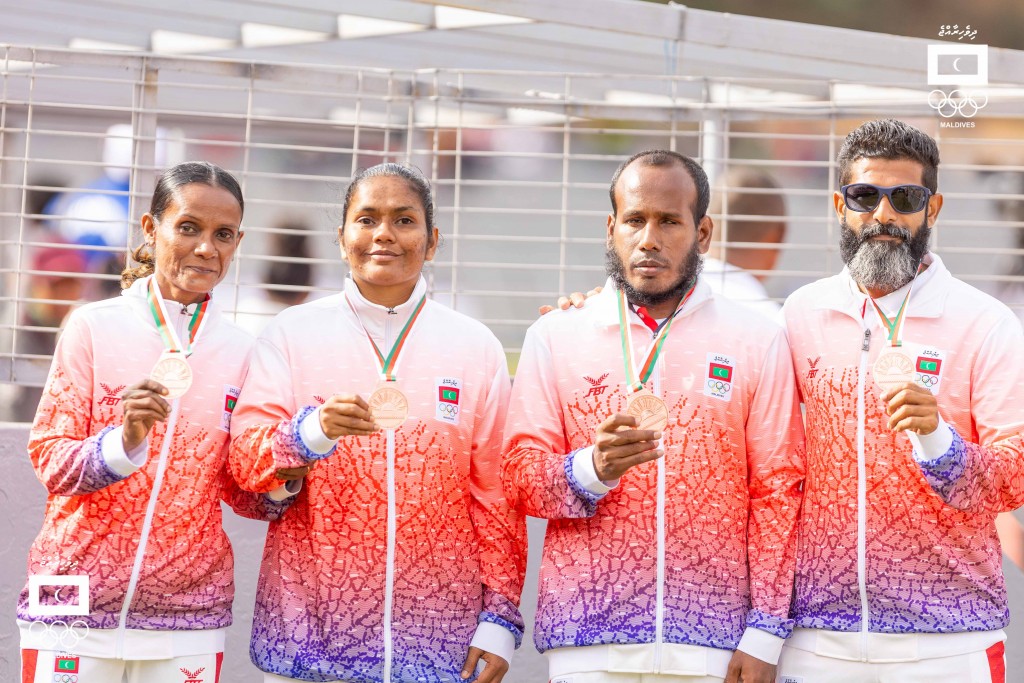 Para Athletics in Raazzag aai Faathun ah Bronze medal