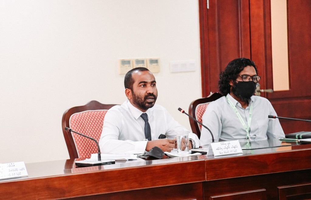 Maldive Gas ge Deputy MD Ikram isthiufaa dhevvaifi