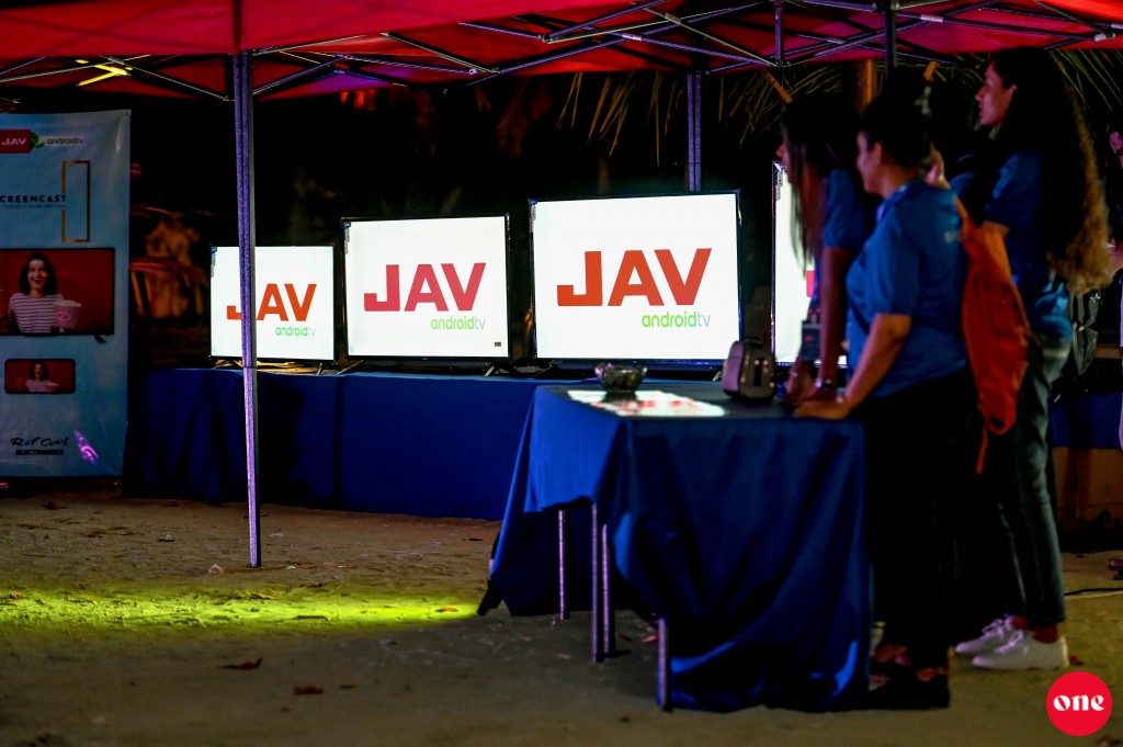 ONE Photo: Refcool in JAV android smart TV baazaarah nerefi