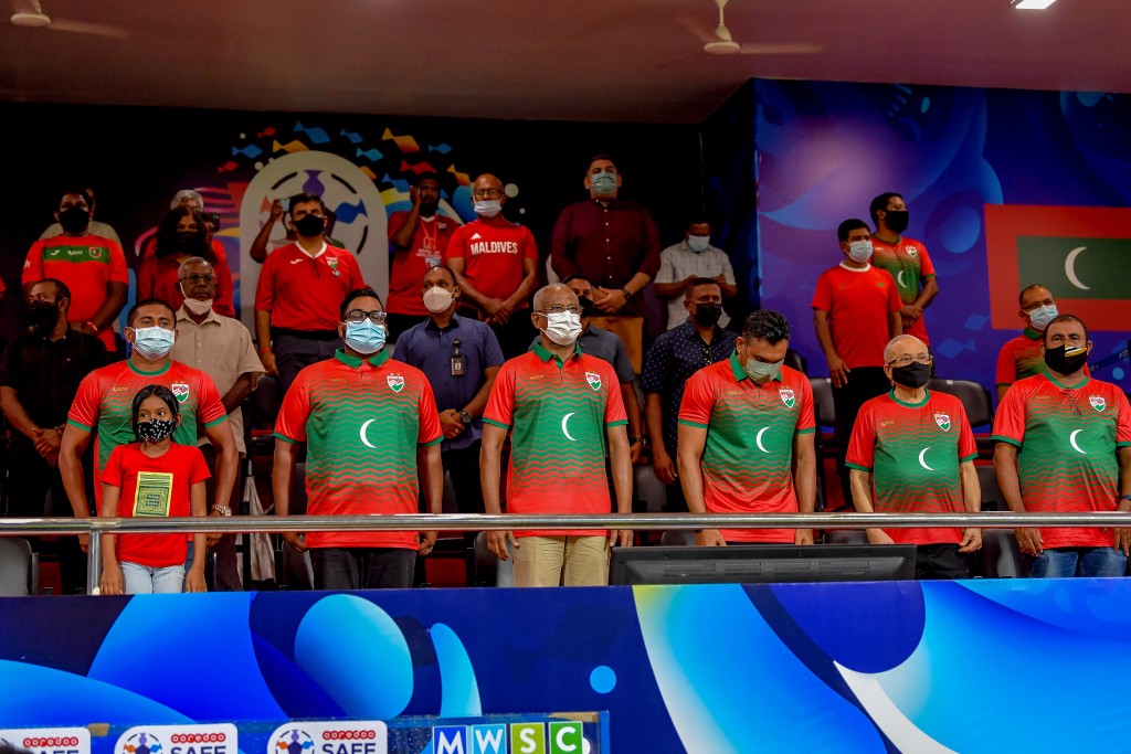 Four nations cup sharafuveri kohdhehvumah Raees maadhamaa Lanka ah