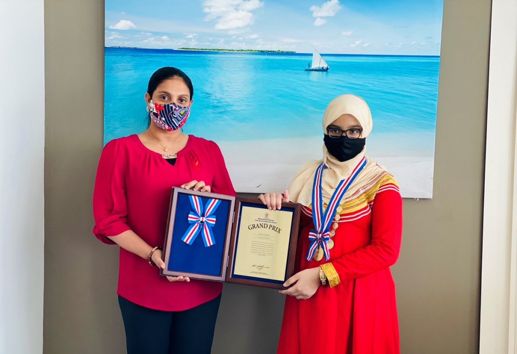 Asian Childrens Enikki Festa ge enme sharafuveri award Arabiyya ge dharivarakah
