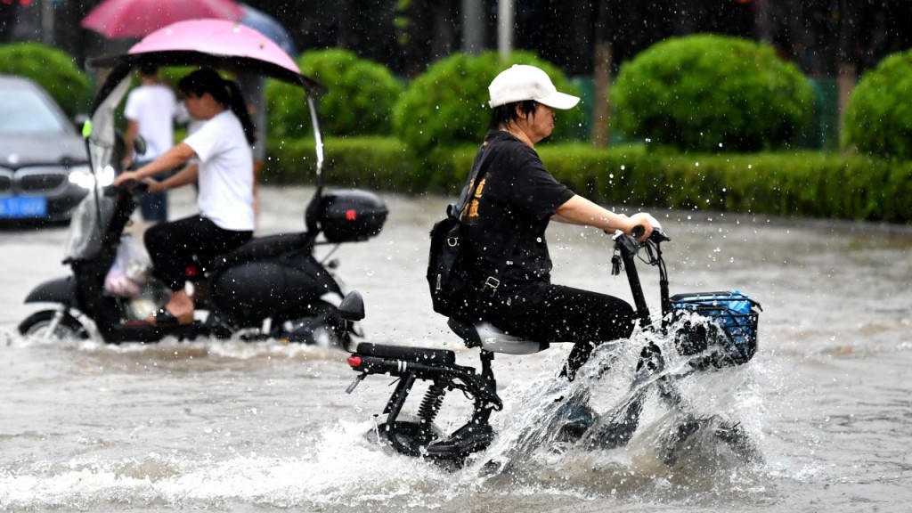 Thoofaan Doksuri China ah, Beijing ah red alert nerefi
