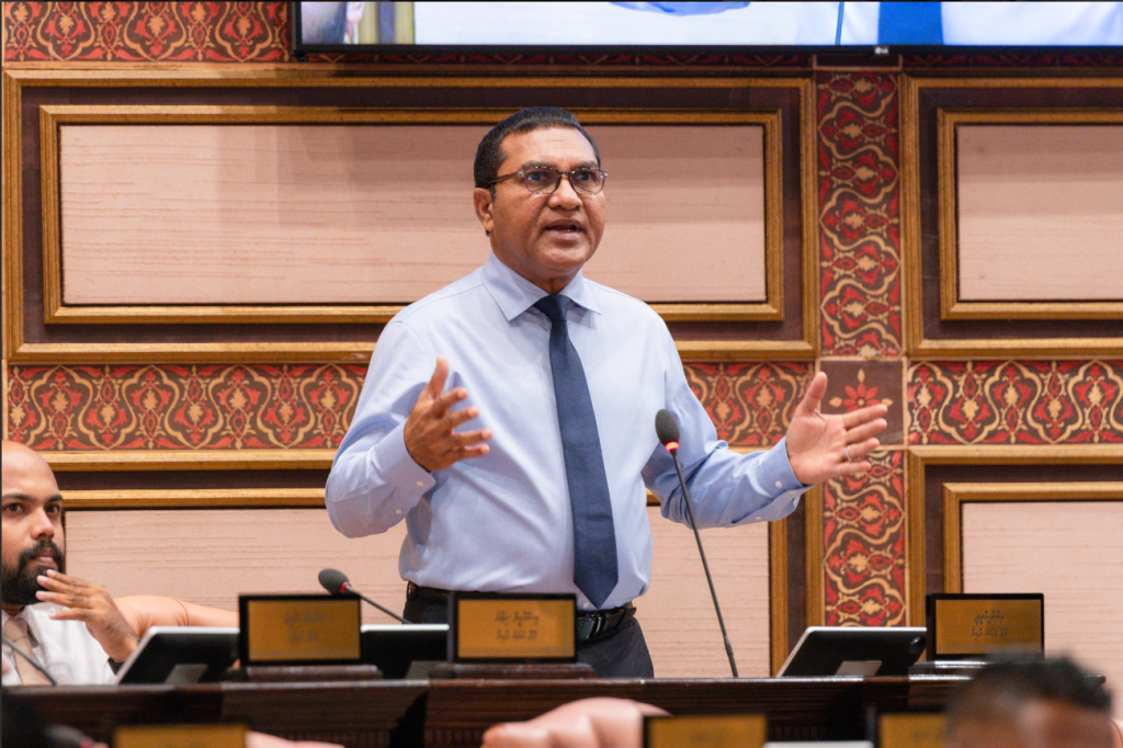 Insaanunge gunavan badhalu kurumaa gulhey bileh majileehah fonuvaifi 